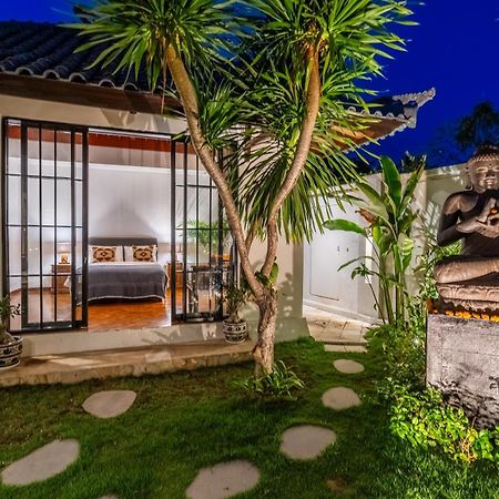 Villa Tranquility Manor Bali à Sanur Extérieur photo